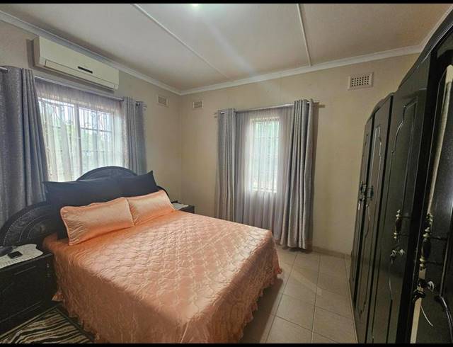 4 BEDROOM HOUSE FOR SALE IN RIET RIVER